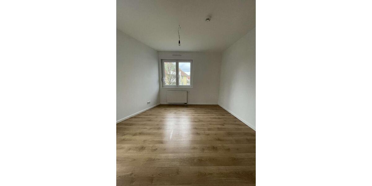Einfamilienhaus Hohen Neuendorf Bergfelde - 4 Zimmer, 140 m&sup2;, 1.894&euro; | Angebot:25854159