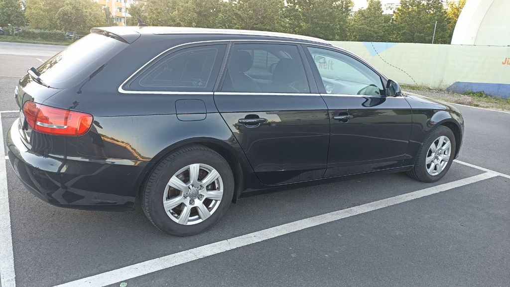 Audi A4 229.000 km 6.300 &euro; Berlin 12689