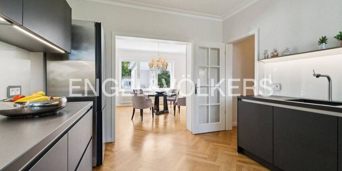 Einfamilienhaus Berlin Lichterfelde - 8 Zimmer, 282 m&sup2;, 2.795.000&euro; | Angebot:22521969