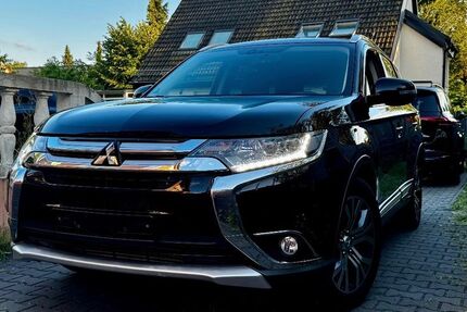 Mitsubishi Outlander 160.000 km 10.900 &euro; Berlin 13583