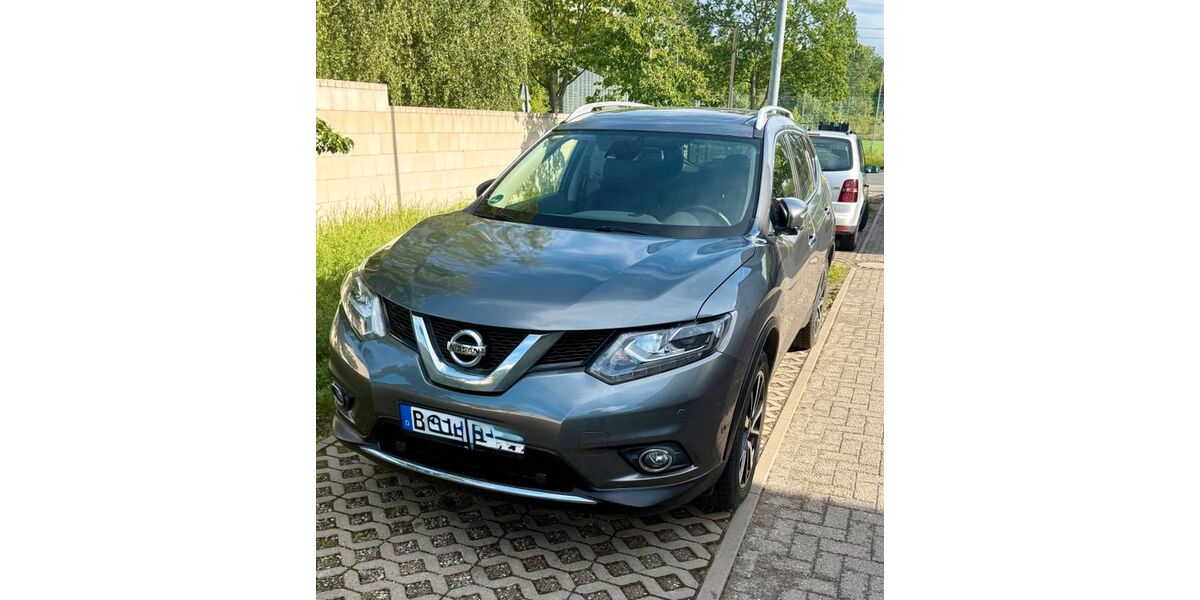 Nissan X-Trail 75.000 km 15.200 &euro; Berlin 10315