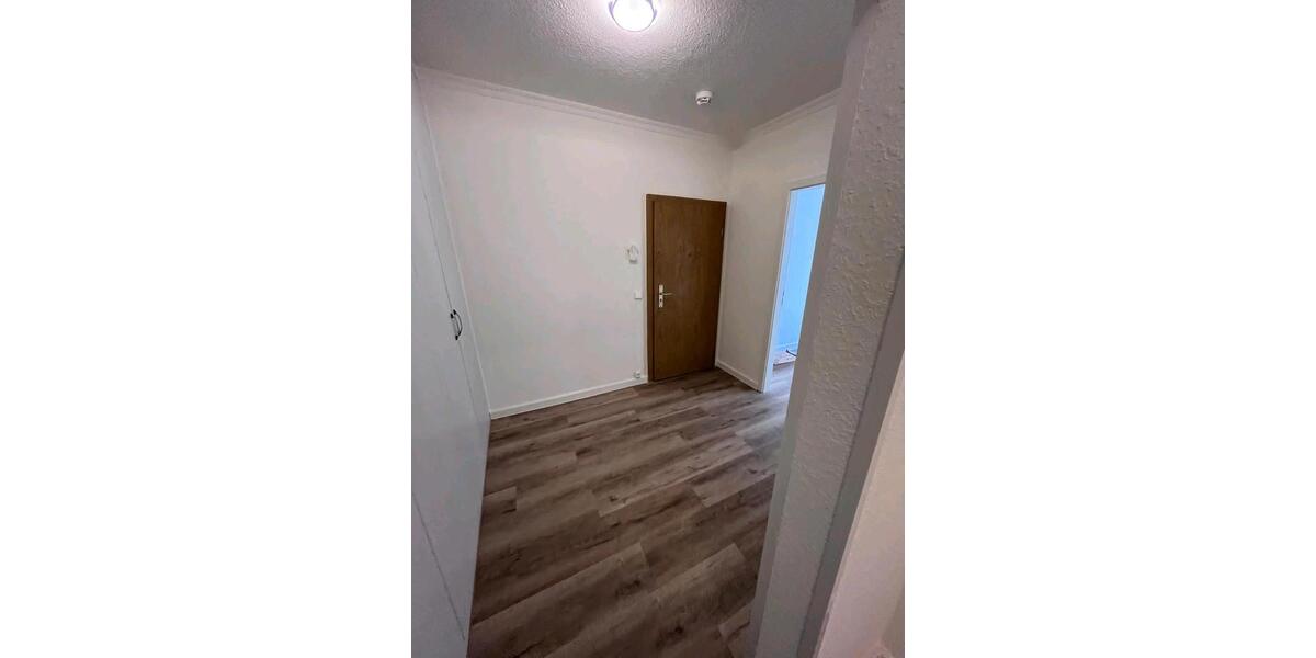 Hochparterre Berlin Treptow-Köpenick - 4 Zimmer, 80 m&sup2;, 1.699&euro; | Angebot:24507801