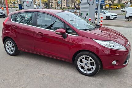 Ford Fiesta 152.983 km 4.444 &euro; Berlin 12353
