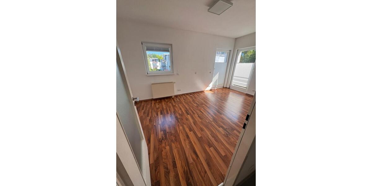 Etagenwohnung Potsdam Babelsberg - 2 Zimmer, 76 m&sup2;, 423.000&euro; | Angebot:27091857
