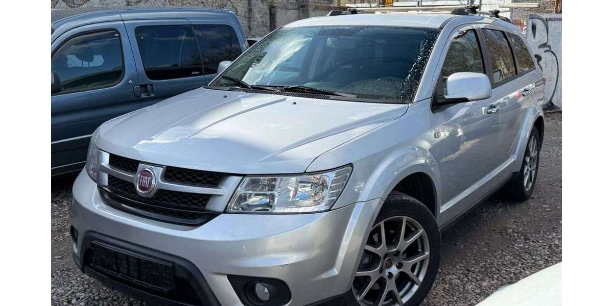 Fiat Freemont 253.000 km 4.950 &euro; Berlin 10245