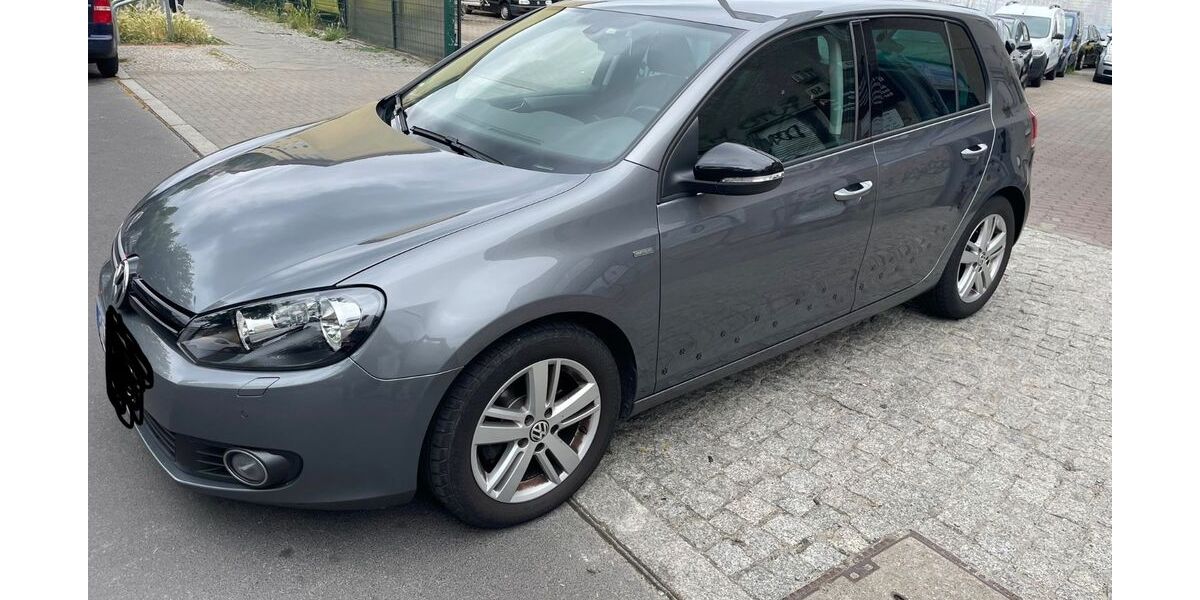 VW Golf 234.529 km 3.850 &euro; Berlin 13409