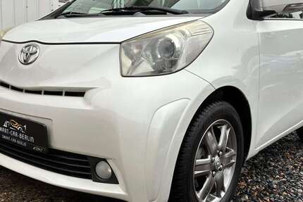 Toyota iQ 120.000 km 5.990 &euro; Berlin 13469