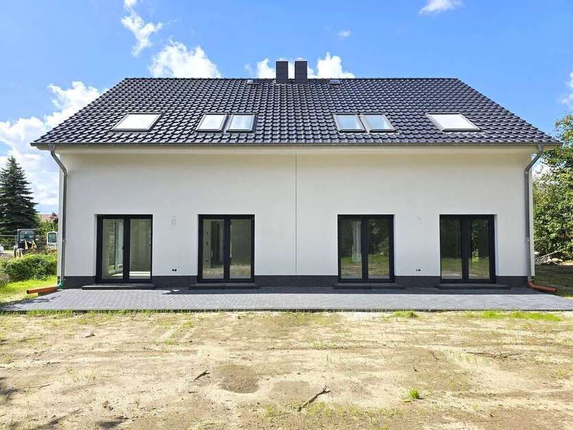 Haus zum Kaufen in Werneuchen 549.000 € 123.73 m²