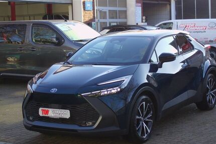 Toyota C-HR 14.088 km 32.970 &euro; Berlin 13403