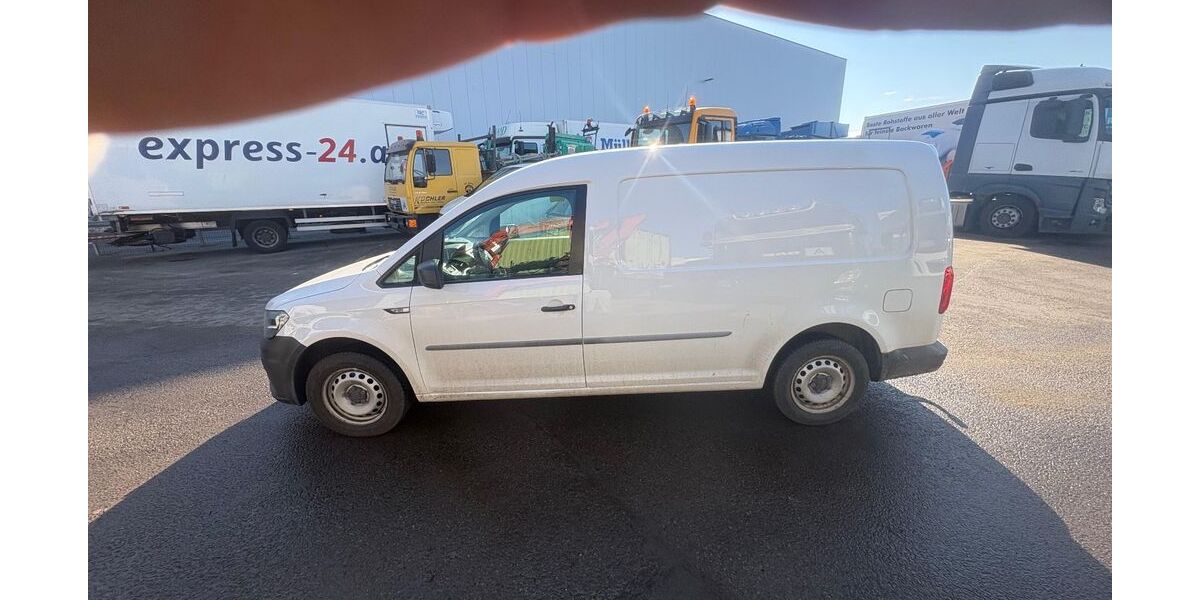 VW Caddy 202.971 km 7.900 &euro; Ludwigsfelde 14974