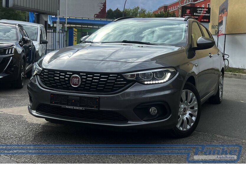 Fiat Tipo 1.4 T-Jet Easy*AHK*SHZ*Klima*NAV*LED*BT* 131.411 km 8.480 € Berlin 13187