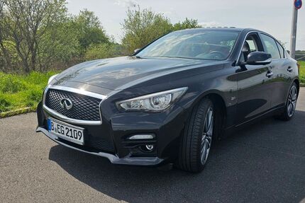 INFINITI Q50 102.000 km 15.550 &euro; Berlin 13583