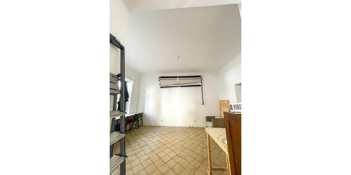 Gewerbeobjekt Berlin Friedrichshain-Kreuzberg - 300&euro; | Angebot:26116271