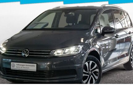 VW Touran 51.826 km 26.433 &euro; Berlin 10587