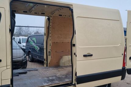 Opel Movano 166.000 km 12.800 € Berlin 12526