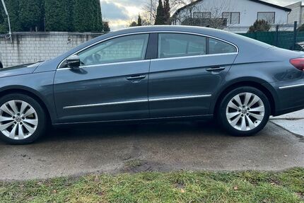 VW CC 198.000 km 9.900 &euro; Berlin 12349