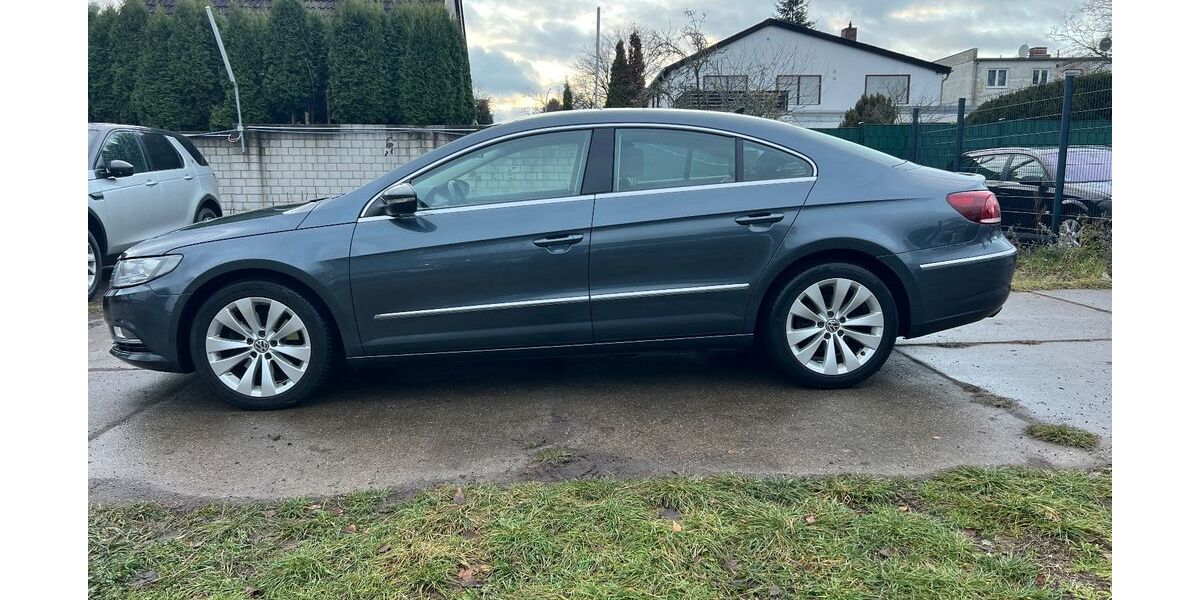 VW CC 198.000 km 9.900 &euro; Berlin 12349