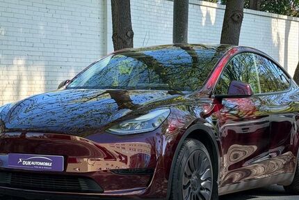 Tesla Model Y 43.355 km 36.490 &euro; Berlin 13089