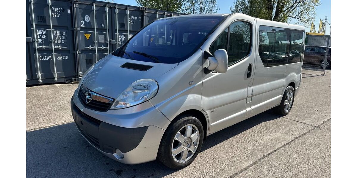 Opel Vivaro 318.643 km 6.300 &euro; Berlin 12681