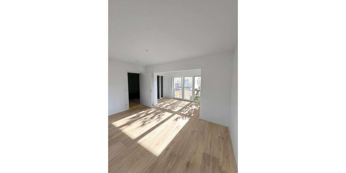 Etagenwohnung Berlin Treptow-Köpenick - 2 Zimmer, 67 m&sup2;, 1.090&euro; | Angebot:27328823