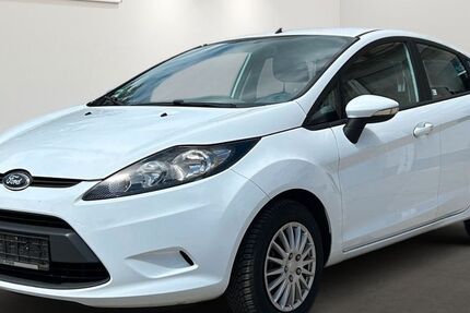 Ford Fiesta 127.829 km 2.699 &euro; Berlin 12681