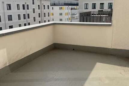 Wohnung Berlin Hakenfelde - 3 Zimmer, 95 m&sup2;, 1.281&euro; | Angebot:26025116