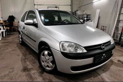 Opel Corsa 103.000 km 2.499 &euro; Berlin 10178