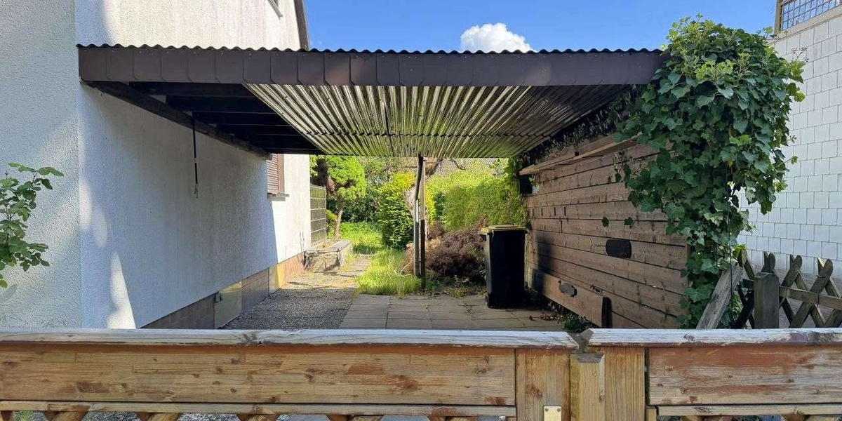 Lankwitz - Renovierungsbedürftige Doppelhaushälfte mit idyllischem Garten - Doppelhaushälfte Berlin Berlin - Steglitz-Zehlendorf - Lankwitz | Angebot:26649308