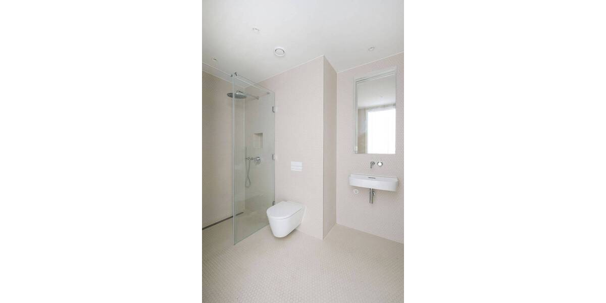 Etagenwohnung Berlin Mitte - 2 Zimmer, 81 m&sup2;, 995.000&euro; | Angebot:26674721