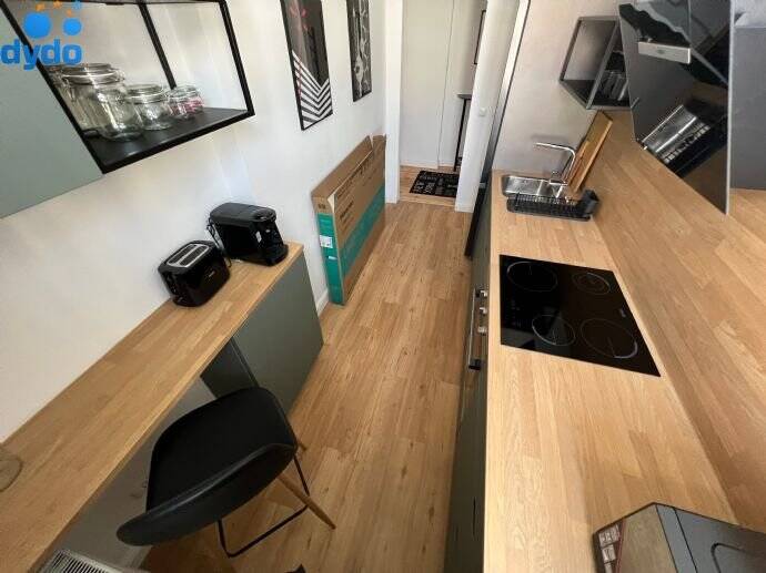 Etagenwohnung Berlin Charlottenburg - 3 Zimmer, 70 m&sup2;, 2.500&euro; | Angebot:23972060