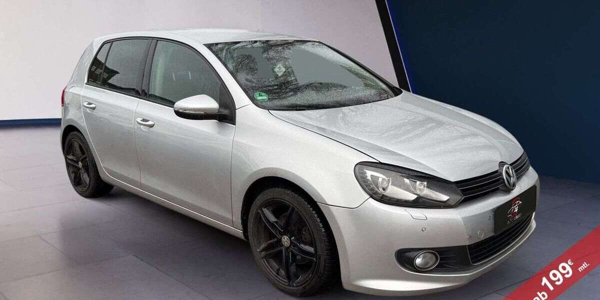 VW Golf 111.000 km 8.999 &euro; Berlin 12439