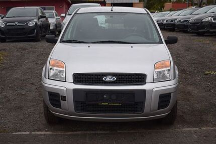 Ford Fusion 121.000 km 2.499 &euro; Berlin 13597