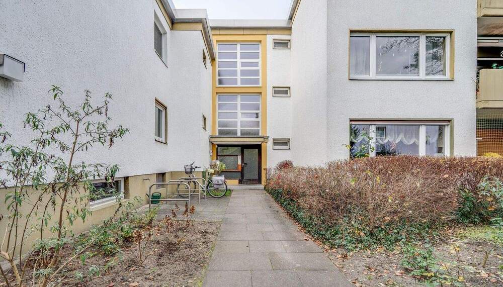 Etagenwohnung Berlin Wannsee - 3 Zimmer, 92 m&sup2;, 640.000&euro; | Angebot:24242507