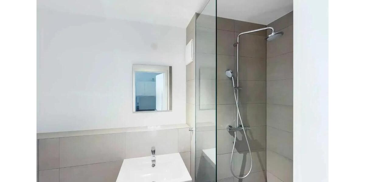 Einfamilienhaus Berlin Lichtenberg - 1 Zimmer, 30 m&sup2;, 1.050&euro; | Angebot:25219238