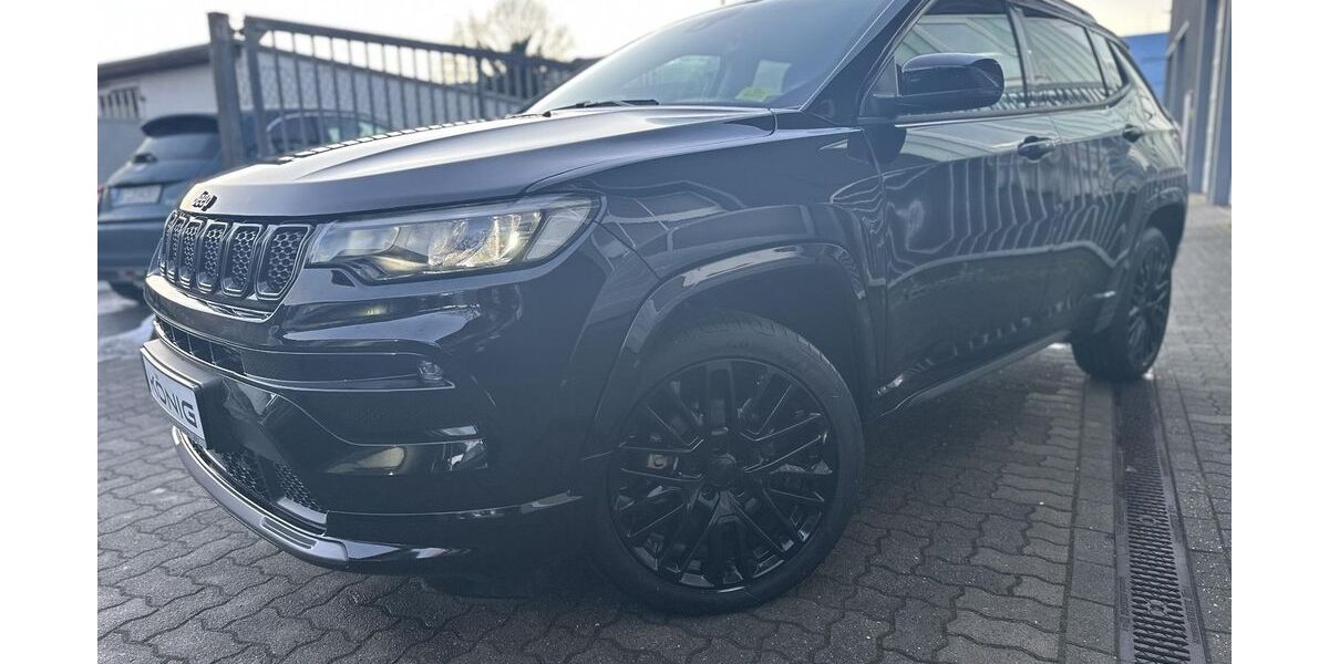 Jeep Compass 21.509 km 23.495 &euro; Berlin 13127