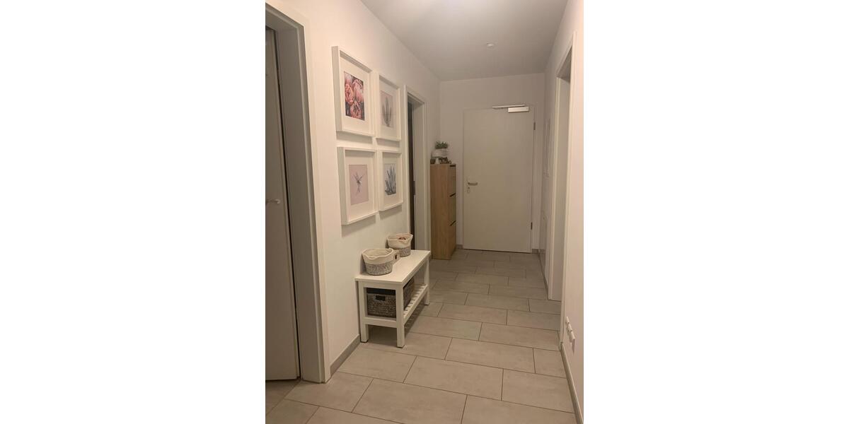 Dachgeschoßwohnung Brieselang - 3 Zimmer, 80 m&sup2;, 1.200&euro; | Angebot:25932795