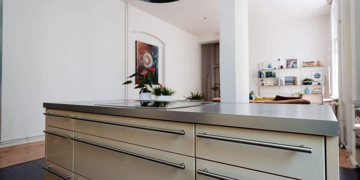 Stilvolle und großzügige Altbauwohnung mit Loft-Flair, Pariser Straße. 4 zimmer