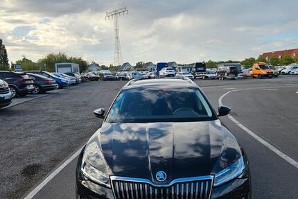 Skoda Superb 168.384 km 21.200 &euro; Berlin 12099