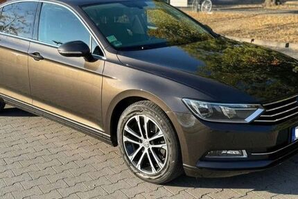 VW Passat 110.000 km 14.200 € Berlin 13437