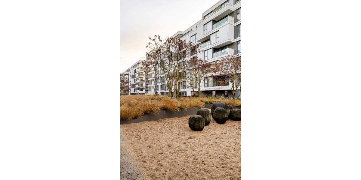 Etagenwohnung Berlin Kreuzberg - 4 Zimmer, 124 m&sup2;, 2.950&euro; | Angebot:24623759