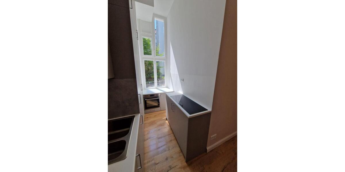Erdgeschoßwohnung Berlin Charlottenburg-Wilmersdorf - 1 Zimmer, 40 m&sup2;, 1.250&euro; | Angebot:26222685