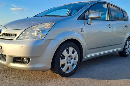 Toyota Corolla Verso 297.400 km 3.290 &euro; Schönefeld 12529