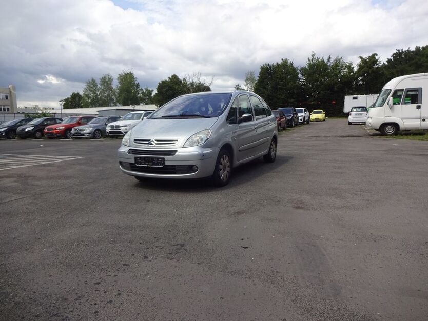 Citroen Xsara Picasso 238.000 km 990 € Berlin 12249