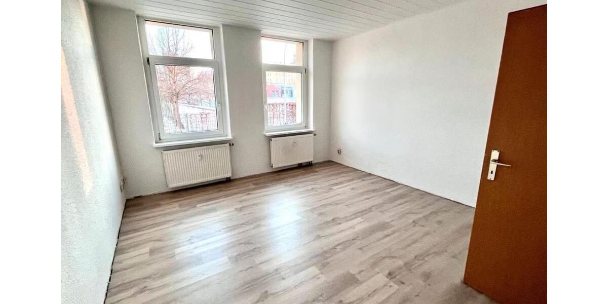 Hochparterre Berlin Marzahn-Hellersdorf - 3 Zimmer, 70 m&sup2;, 400&euro; | Angebot:25948354