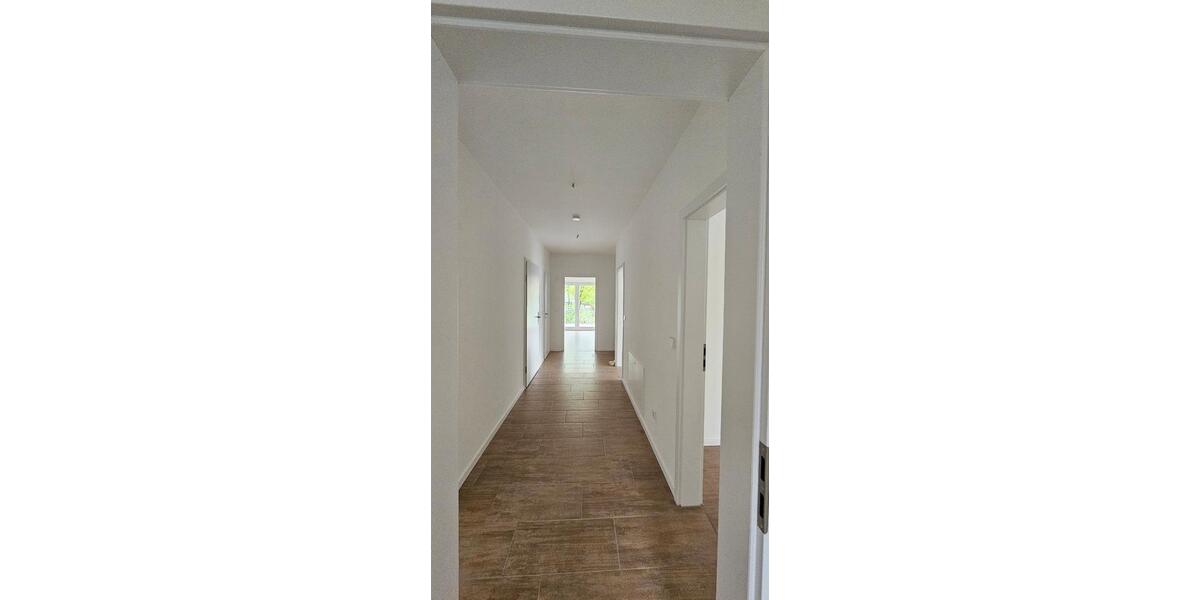 Etagenwohnung Oranienburg - 4 Zimmer, 118 m&sup2;, 1.669&euro; | Angebot:26477852