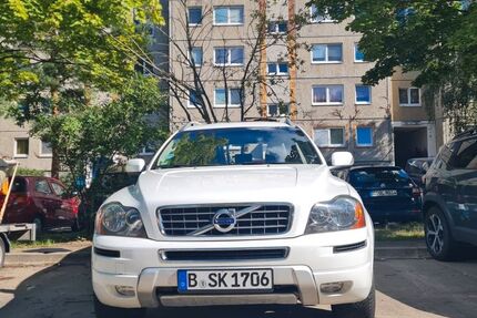 Volvo XC90 199.999 km 18.299 &euro; Berlin 12524