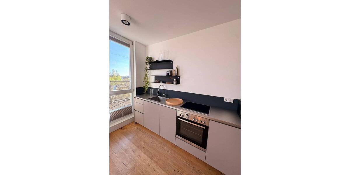 Etagenwohnung Berlin Kreuzberg - 2 Zimmer, 75 m&sup2;, 2.600&euro; | Angebot:26608594