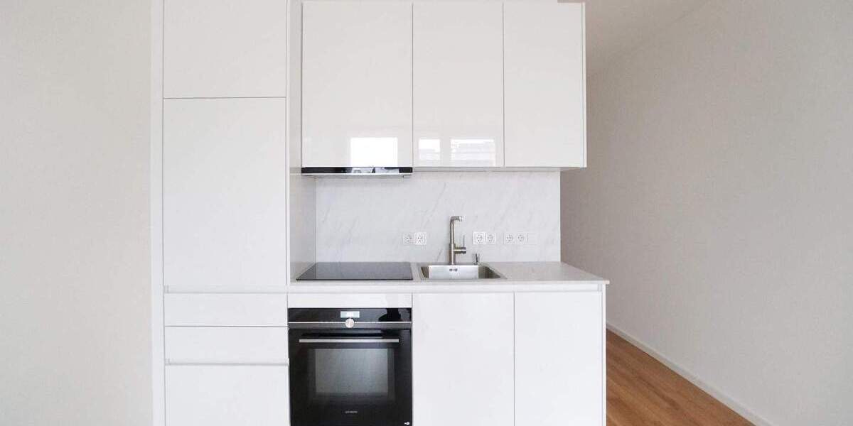 Etagenwohnung Berlin Mitte - 2 Zimmer, 54 m&sup2;, 1.600&euro; | Angebot:25748300