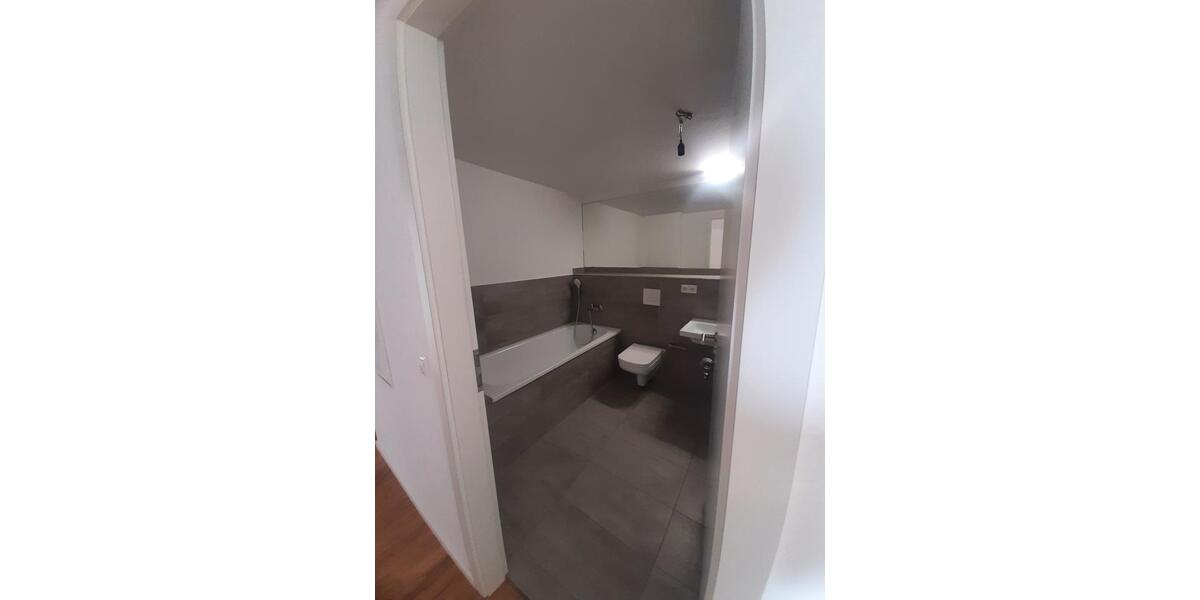 Etagenwohnung Berlin Lichtenberg - 3 Zimmer, 70 m&sup2;, 1.705&euro; | Angebot:25918108