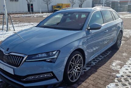 Skoda Superb 278.000 km 22.100 &euro; Falkensee 14612